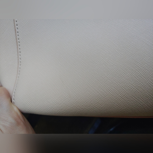 Tory Burch York Saffiano Leather Tote light oak purse - Picture 3 of 16